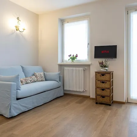 Elegante Bilocale Panoramico Belvedere Elegance